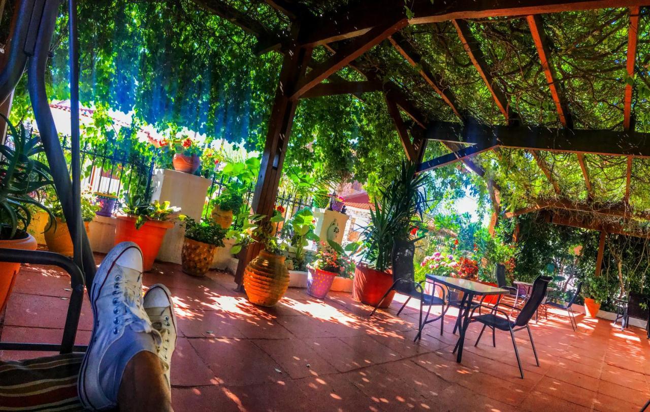 Ulysses Hotel Methoni  Exterior foto