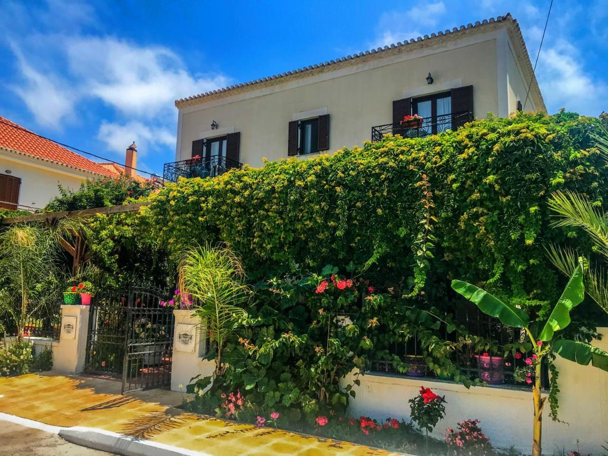 Ulysses Hotel Methoni  Exterior foto