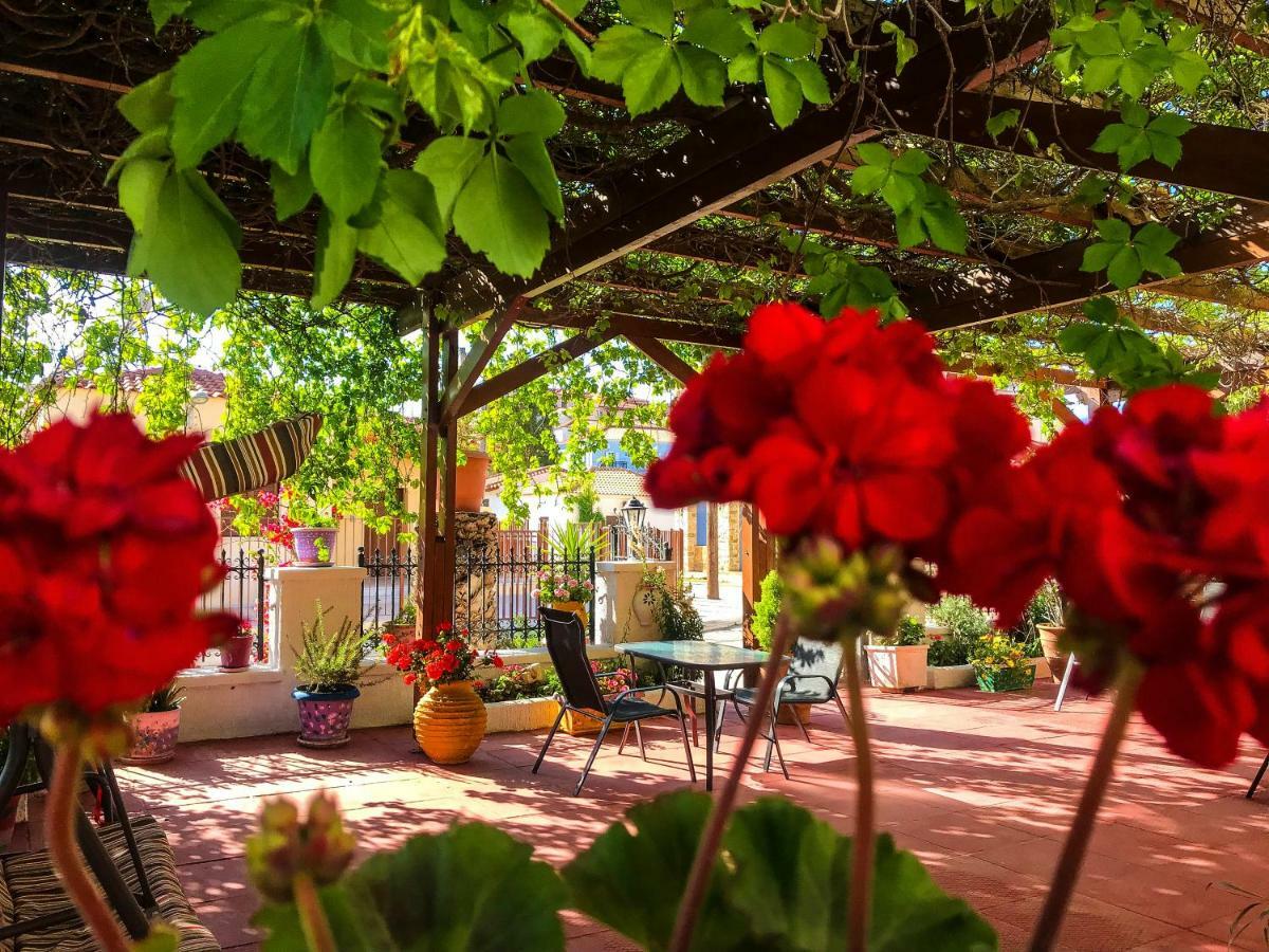 Ulysses Hotel Methoni  Exterior foto