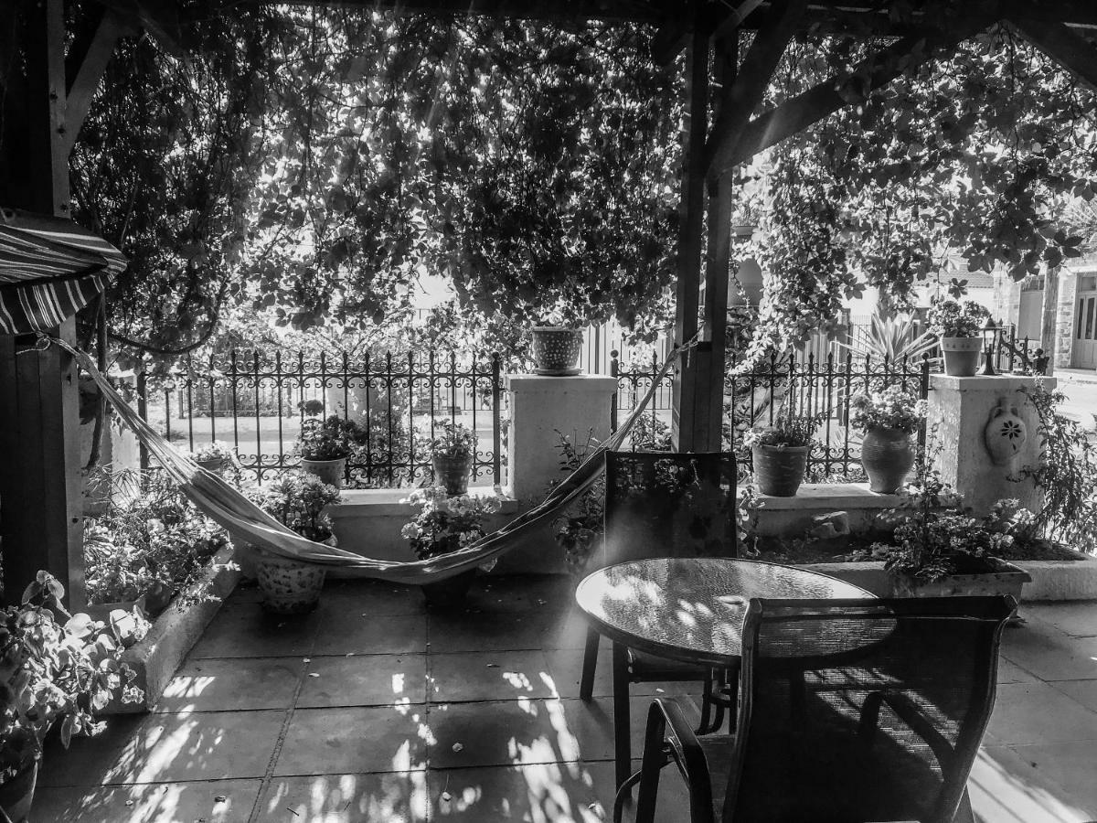 Ulysses Hotel Methoni  Exterior foto